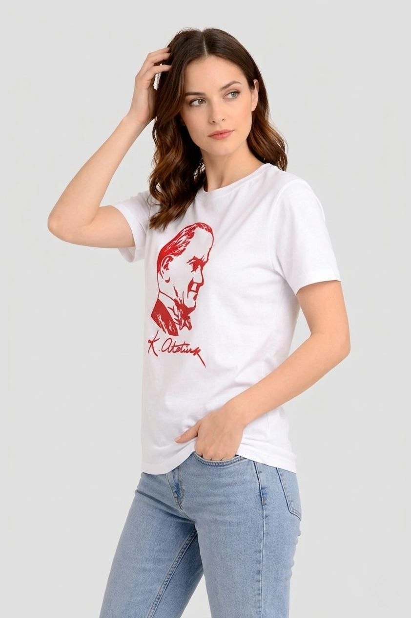 Kadın Atatürk Baskılı Tişört Kısa Kollu Bisiklet Yaka T-Shirt - Beyaz