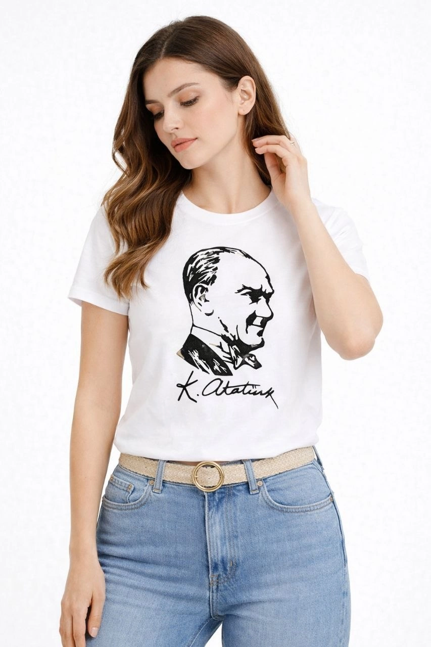 Kadın Atatürk Baskılı Tişört Kısa Kollu Bisiklet Yaka T-Shirt - Beyaz