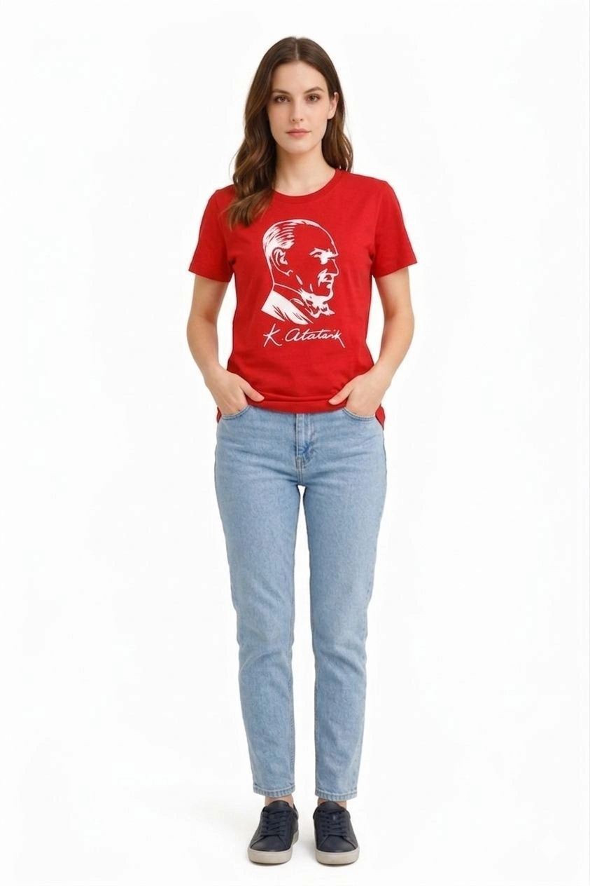 Kadın Atatürk Baskılı Tişört Kısa Kollu Bisiklet Yaka T-Shirt - Kırmızı