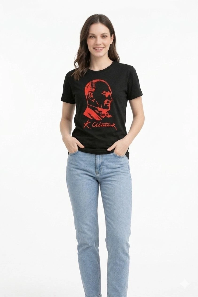 Kadın Atatürk Baskılı Tişört Kısa Kollu Bisiklet Yaka T-Shirt - Siyah
