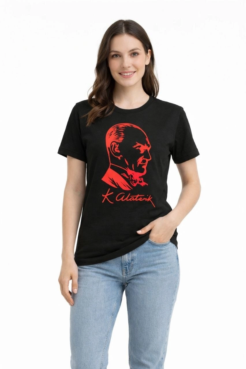 Kadın Atatürk Baskılı Tişört Kısa Kollu Bisiklet Yaka T-Shirt - Siyah
