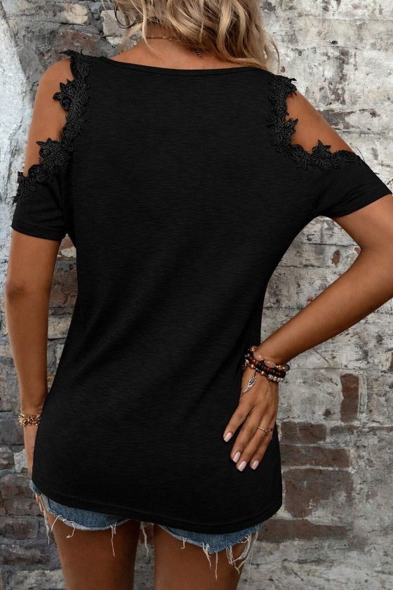 Kadın Omuzlardan Açık Yuvarlak Yakalı Viskon Bluz